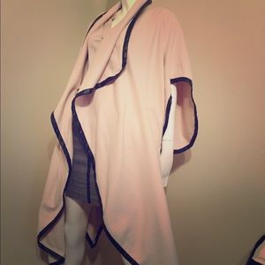 SOLD Trendy Flowy coat